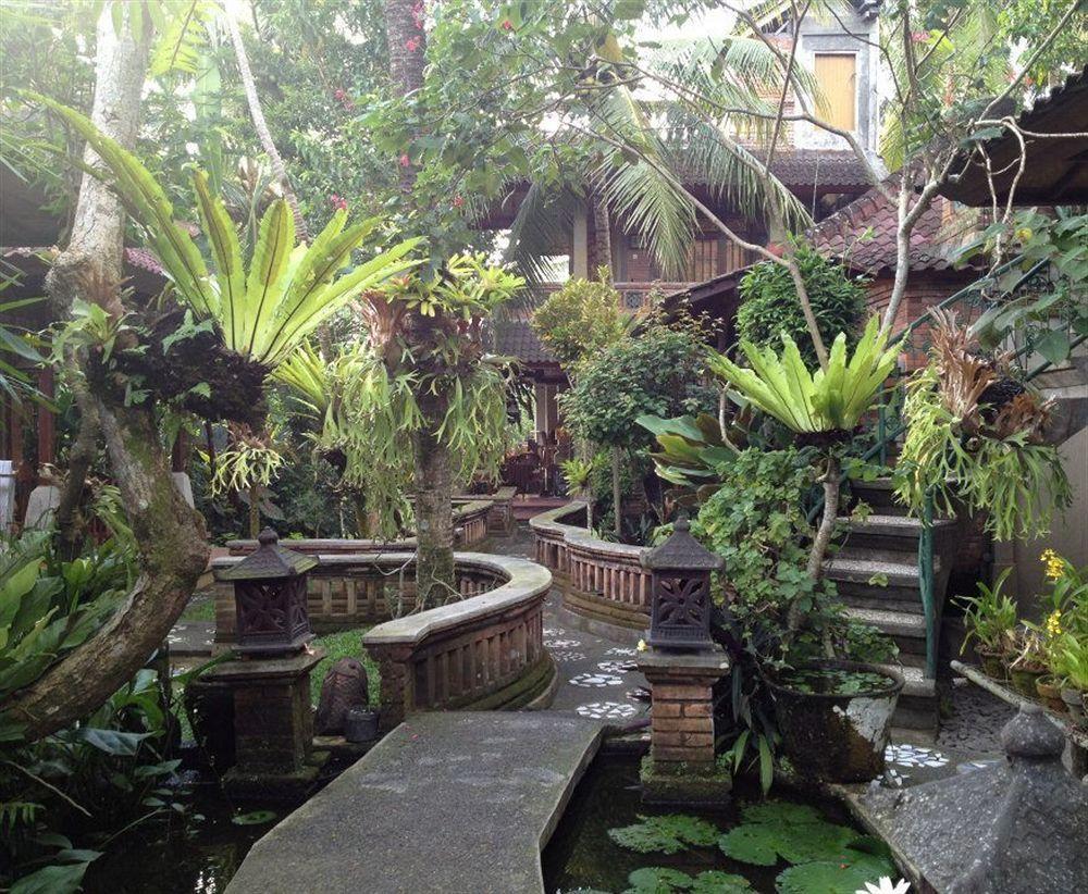 Ketut'S Place Bed & Breakfast Ubud Bagian luar foto