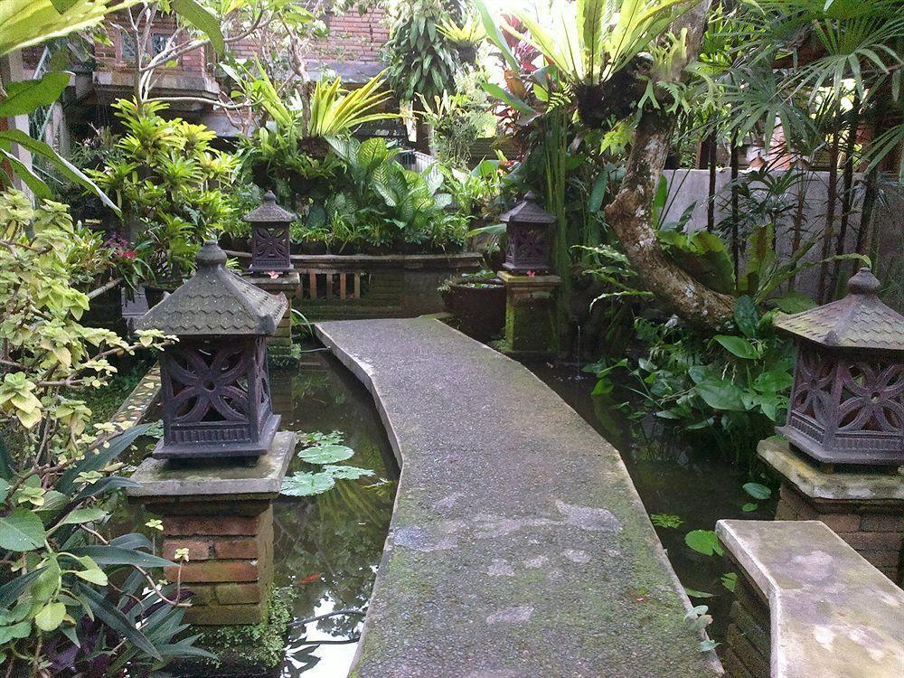 Ketut'S Place Bed & Breakfast Ubud Bagian luar foto