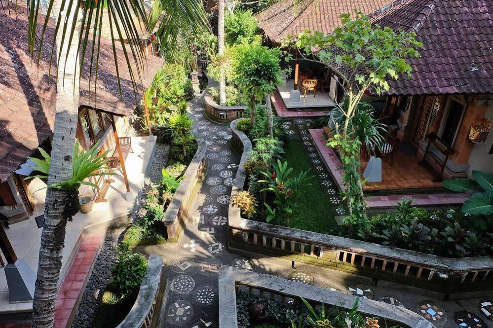 Ketut'S Place Bed & Breakfast Ubud Bagian luar foto